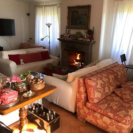 Bed and Breakfast Casale Vicino Al Golf Nazionale Monterosi Zewnętrze zdjęcie